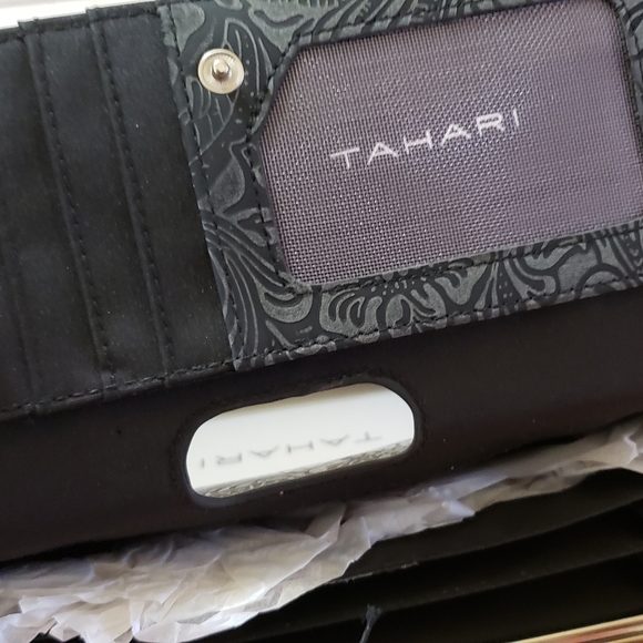 NWT Beautiful TAHARI Wallet; Gray/Black Colors; Lots of Pockets inside; $50. - Picture 5 of 9